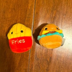 Squishville Squishmallow CARL AND FLOYD